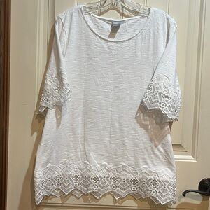Chico’s size 3 White Stretch Knit Top with Lace Trim